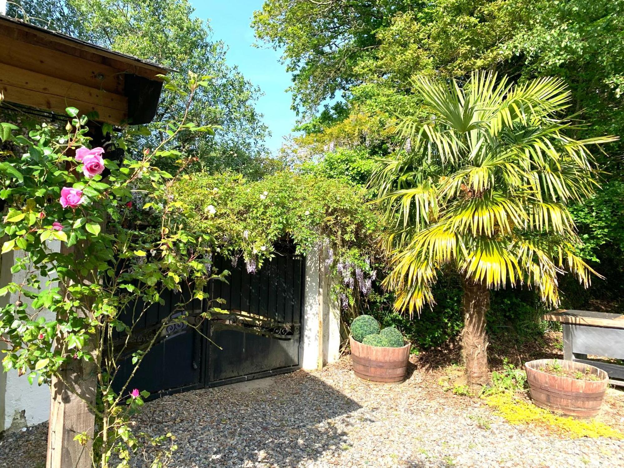 La Maison Du Canal Rostrenen Exteriör bild